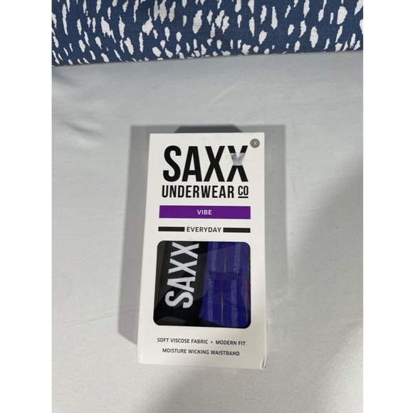 NIB SAXX [ Small ] Vibe Stretch Boxer Briefs in Purple Gradient Stripe‎ - Picture 3 of 14